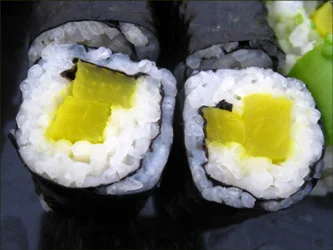 8-sushi-rolls-recipes-without-raw-fish