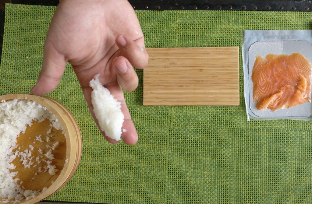 How To Make Smoked Salmon Nigiri ⋆ Make My Sushimake My Sushi